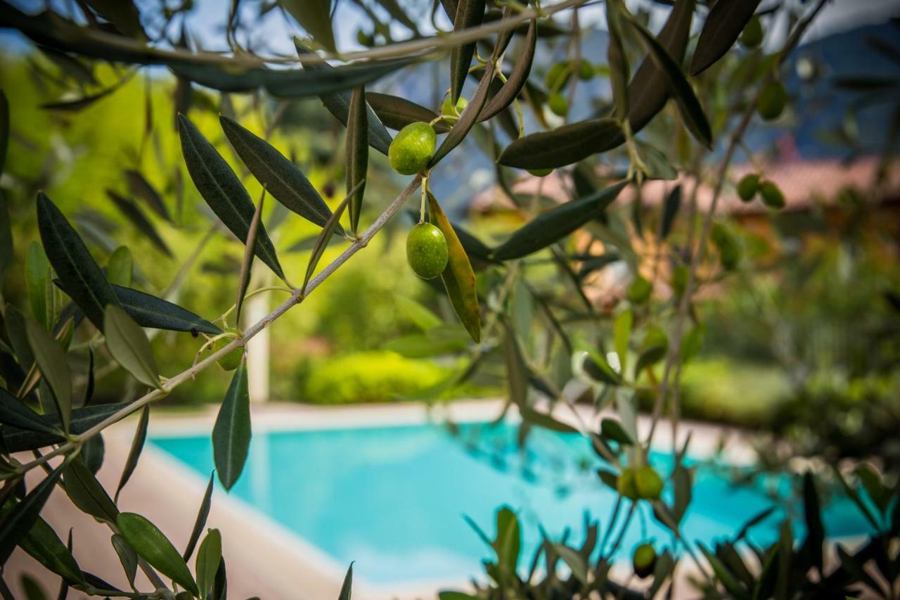 Maison Casa Lavanda Bellagio Bagian luar foto